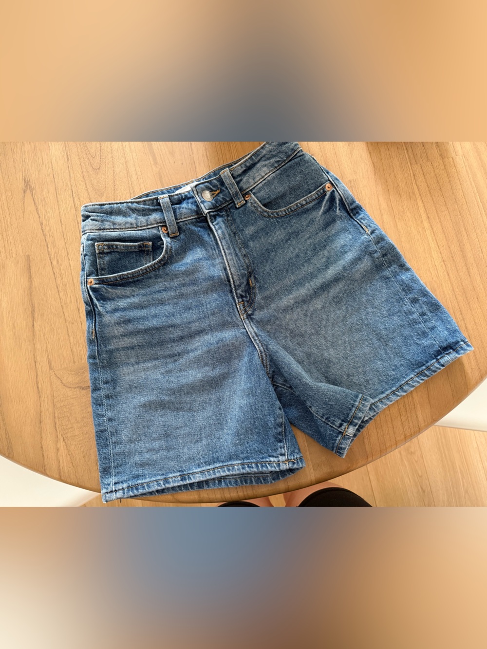 H&M Classic High-Rise Denim Shorts - Blue